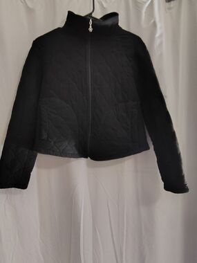 Women's Black Quilted Zip-Front Puffer Jacket